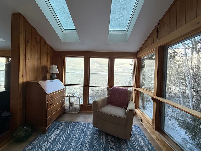 54 Back Shore Ln — Photo 10
