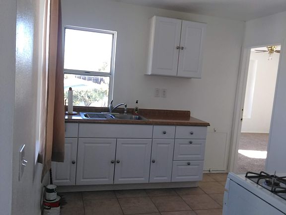 2nd image of 3032 Martindale Ct