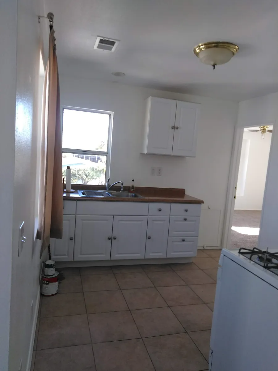 Building Photo - 3032 Martindale Ct