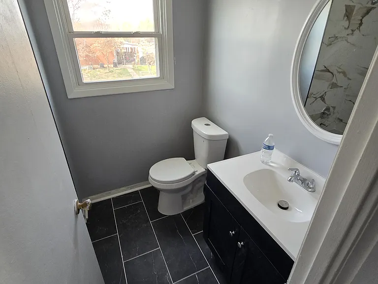 8142 Del Haven Rd — Photo 5