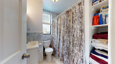 Rented by Bond New York