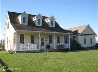 1960 Crystal Beach Rd, Earleville, MD 21919