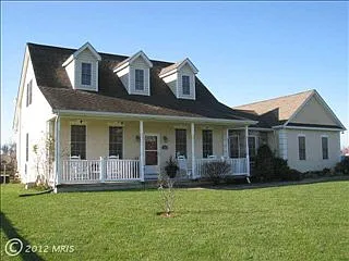 1960 Crystal Beach Rd photo 1