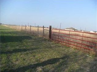 800 County Road 454, Taylor, TX 76574