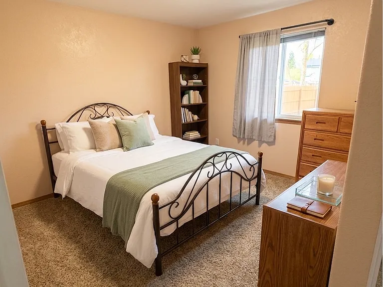 162 W Woodbury Dr — Photo 15