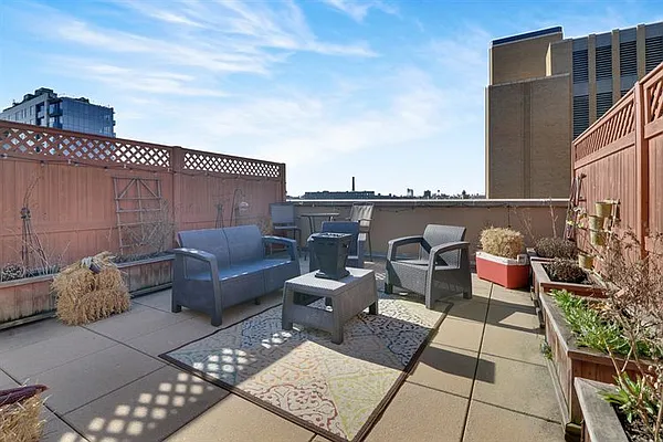 Rented by NY Life Realty | media 1