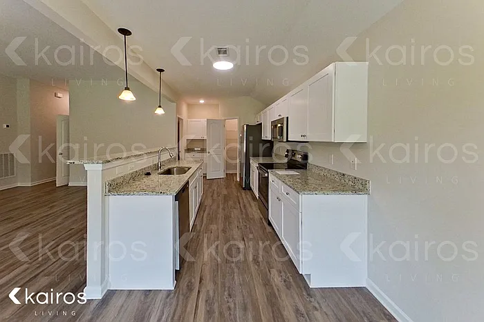 33 Joshua Cir — Photo 4