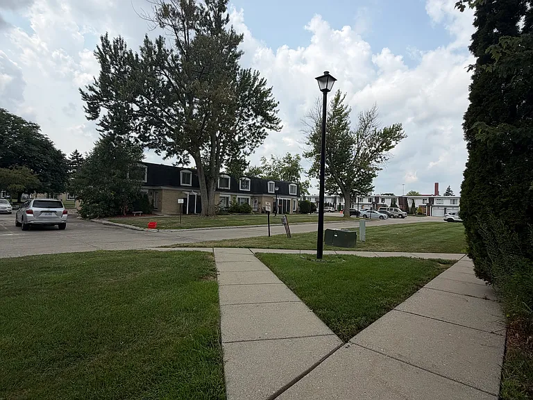 29852 City Center Dr #3 — Photo 33