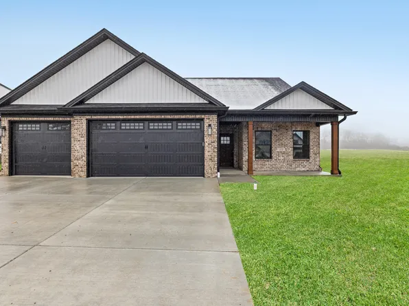 112 Farmers Blf, Nicholasville, KY 40356
