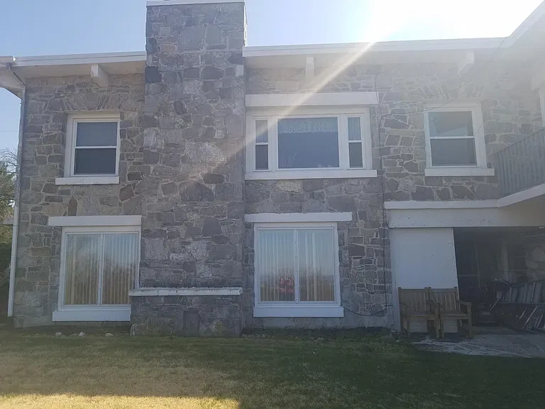 Summit Rd — Photo 5