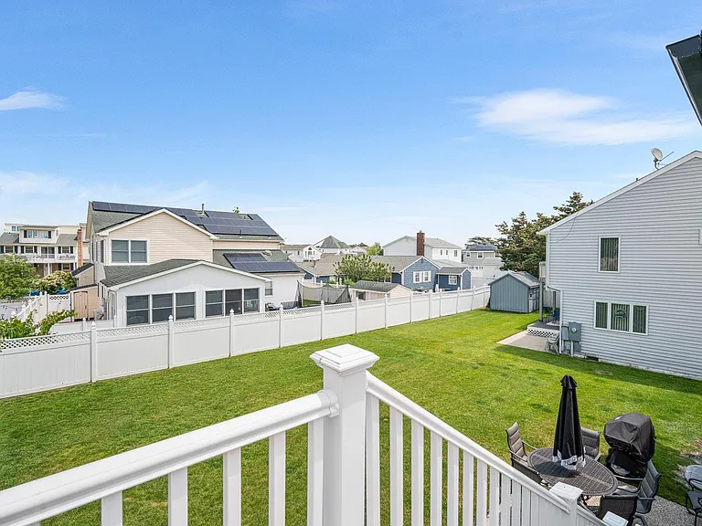 5217 Sea Spray Rd — Photo 28