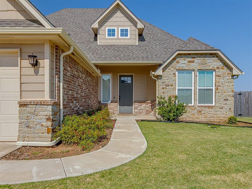 1st image of 509 Carlow Way