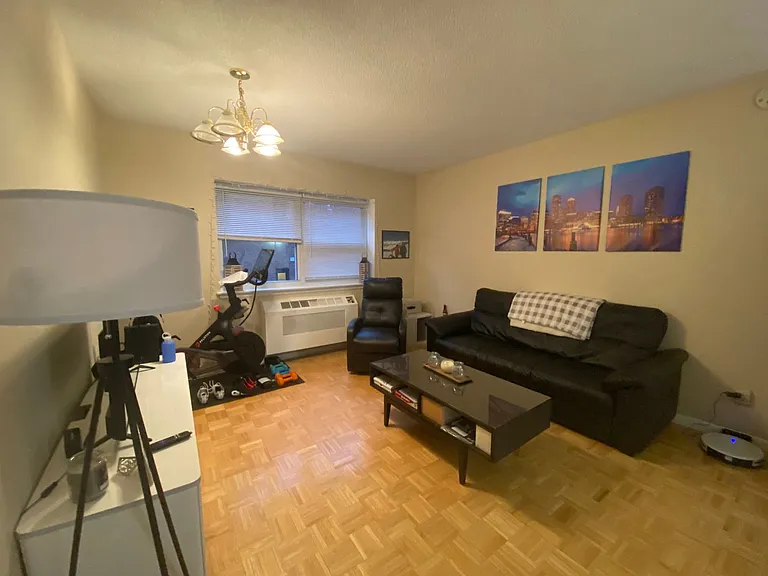 100B Marion St #A23 — Photo 6