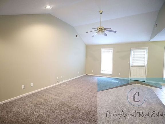 5th image of 905 Sandino Dr