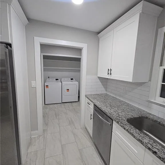 1670 Christian Cir — Photo 46