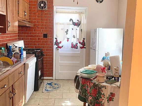 4th image of 9904 Lanham Severn Rd