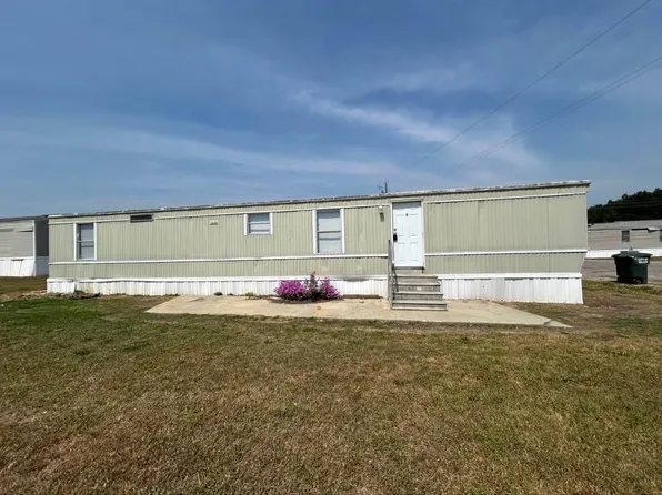 309 Reid Ct, Dillon, SC 29536