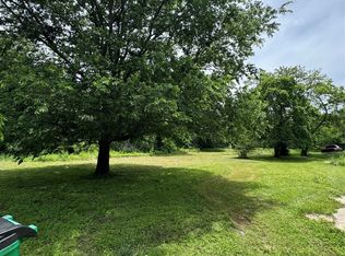 720 Myrtle St, Gainesville, TX 76240