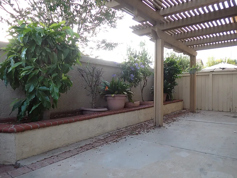 18209 Osborne Ct — Photo 24