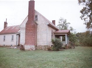 2284 Wallaces Bridge Rd, Lunenburg, VA 23952