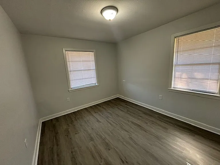 8447 S Parkland Dr — Photo 12