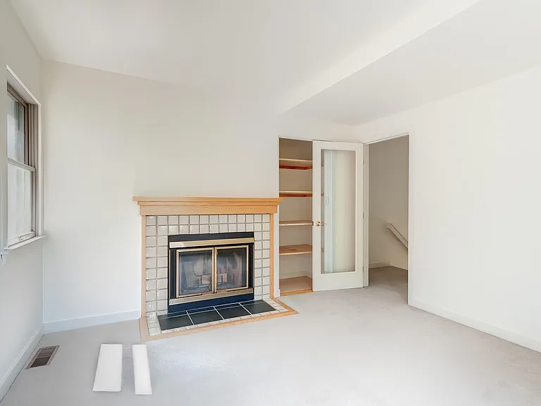 475 Arsenal St #N — Photo 10