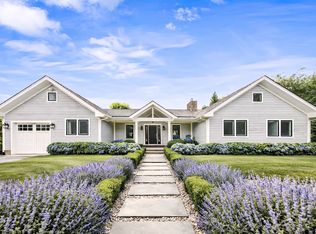 7 Dellaria Ave, Southampton, NY 11968