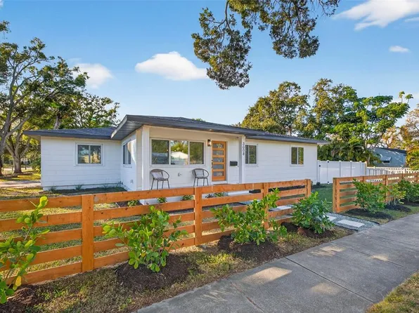3008 Jackson St N, Saint Petersburg, FL 33704