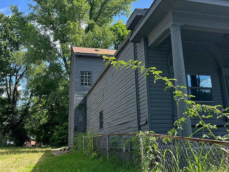 1711 W Kentucky St — Photo 17