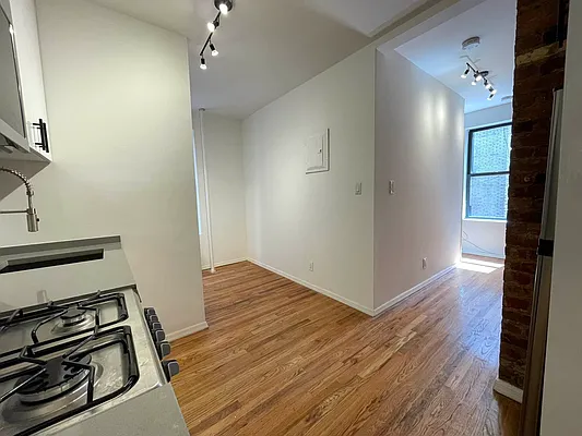 Rented by JM Preston Properties LLC | media 10