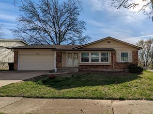 4120 Buckley Ridge Ct, Saint Louis, MO 63125