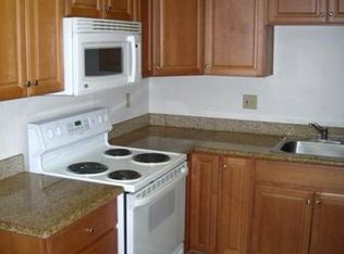 4266 Appian Way APT B, El Sobrante, CA 94803