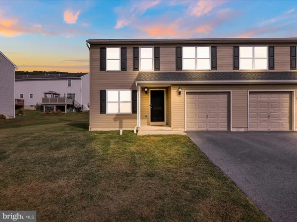 1011 Jean Ave, Temple, PA 19560