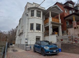 20 Glen Gordon Rd #4, Toronto, ON M6P1B8