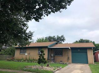 207 S Brown St, Vinita, OK 74301