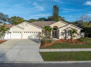 2612 Bellhurst Dr, Dunedin, FL 34698