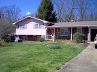 315 Cedar Creek Rd, Winder, GA 30680