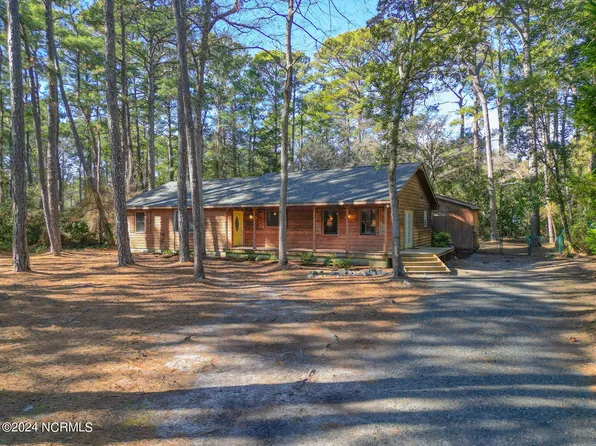 141 Steve Basnight Road, Manteo, NC 27954