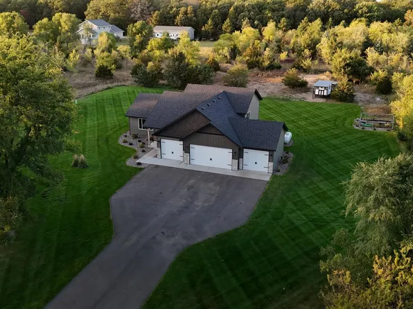 9662 257th Ave NW, Zimmerman, MN 55398