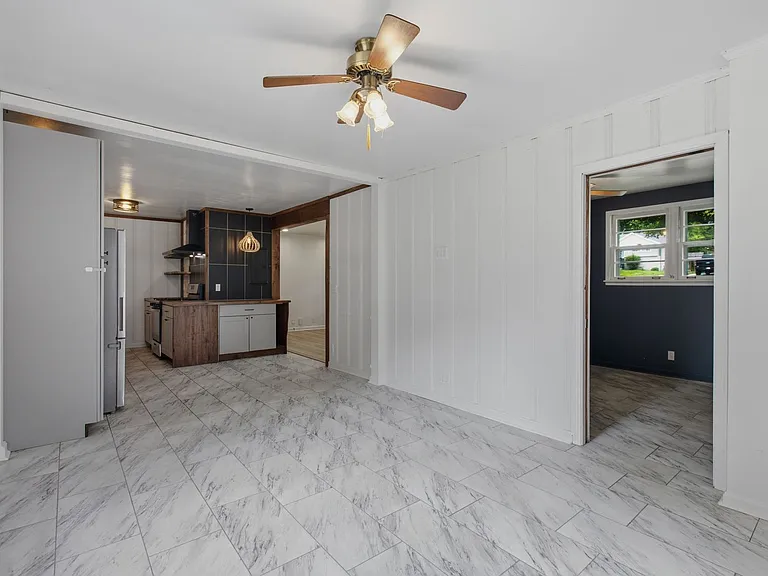 2923 Dunmore Dr — Photo 20