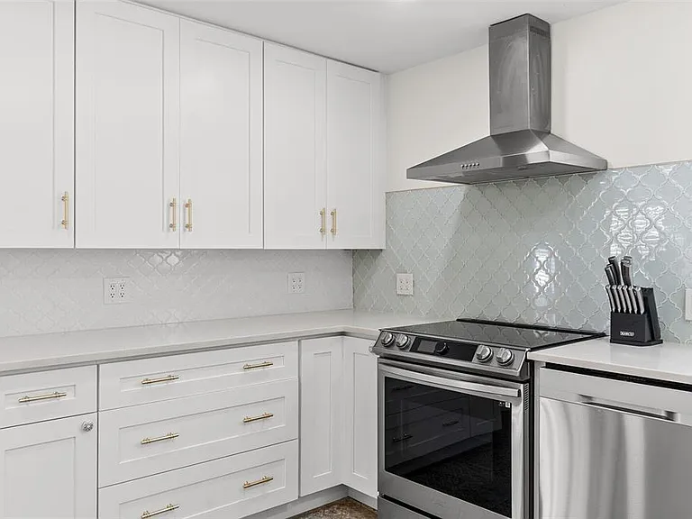4104 W Knights Ave — Photo 14