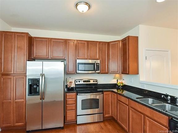 2nd image of 14222 Tamarack Dr #2401