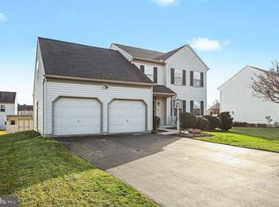 3706 Wheatland Dr, Dover, PA 17315