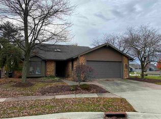 10802 Sandpiper Cv, Fort Wayne, IN 46845