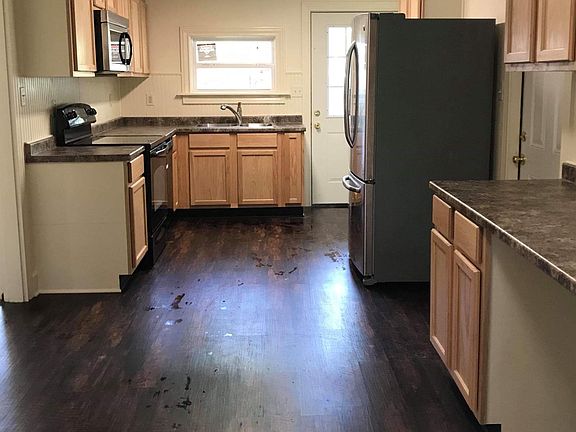 5th image of 2385 W Lucas Dr