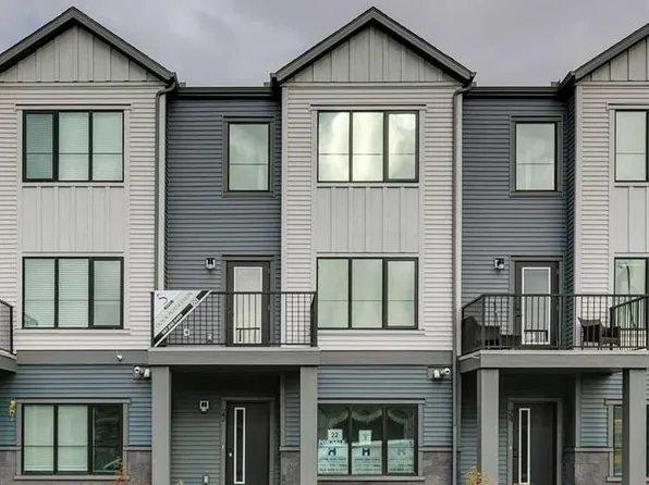 195 NE Belvedere Dr SE #802, Calgary, AB T2A 7Y1