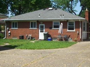21834 Lakeland St, St Clair Shores, MI 48034