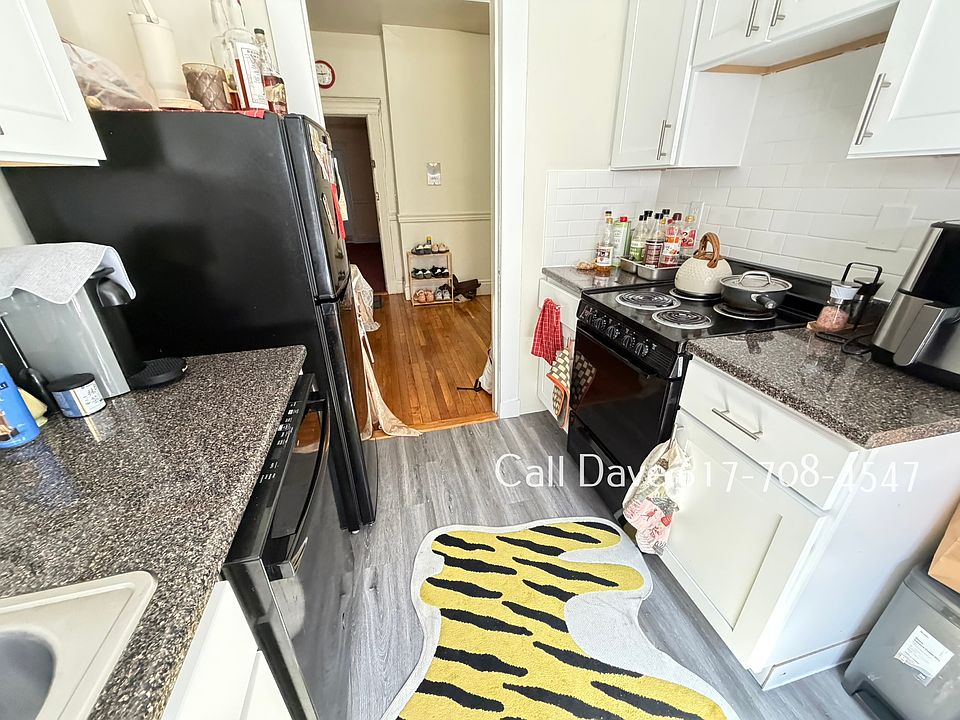 1st image of 5 Walbridge St #26