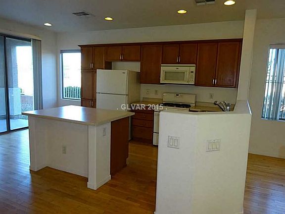 5th image of 5461 Stelle Amore St