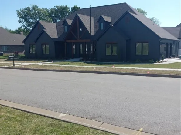 9305 Shirecrest Dr, Fort Smith, AR 72916